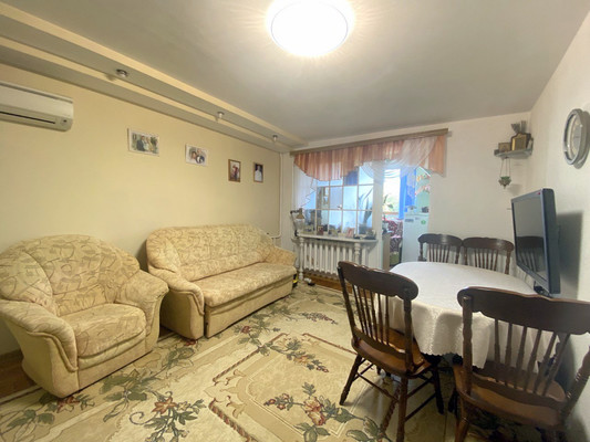 Продам двухкомнатную (2-комн.) квартиру, Ивана Голубца ул, 103, Анапа г