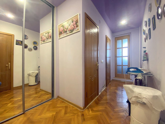 Продам двухкомнатную (2-комн.) квартиру, Ивана Голубца ул, 103, Анапа г