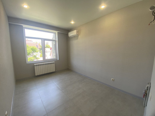 Продам однокомнатную (1-комн.) квартиру, Красноармейская ул, 23к1, Анапа г