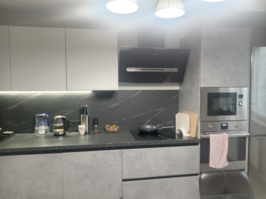 Продам трехкомнатную (3-комн.) квартиру, Сизова пр-кт, 14, Санкт-Петербург г