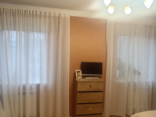 Продам трехкомнатную (3-комн.) квартиру, Сизова пр-кт, 14, Санкт-Петербург г