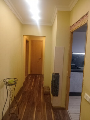 Продам трехкомнатную (3-комн.) квартиру, Сизова пр-кт, 14, Санкт-Петербург г