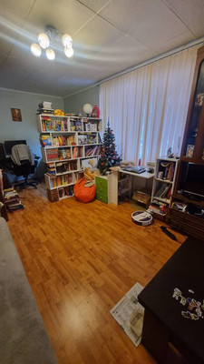 Продам однокомнатную (1-комн.) квартиру, Ахматовская ул, 15, Пушкин г