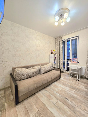 Продам трехкомнатную (3-комн.) квартиру, Лесная ул, 7к1, Ерино д