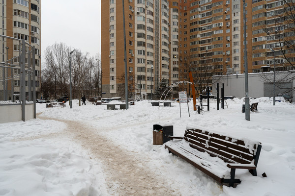 Продам трехкомнатную (3-комн.) квартиру, Волынская ул, 10, Москва г