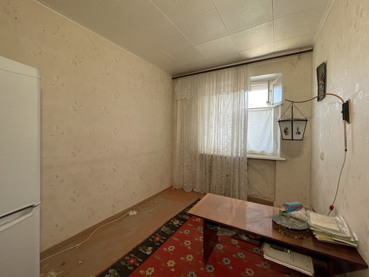 Продам трехкомнатную (3-комн.) квартиру, Ленина ул, 66, Волгодонск г