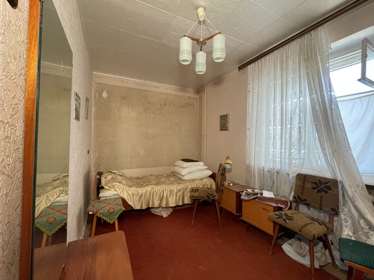 Продам трехкомнатную (3-комн.) квартиру, Ленина ул, 66, Волгодонск г