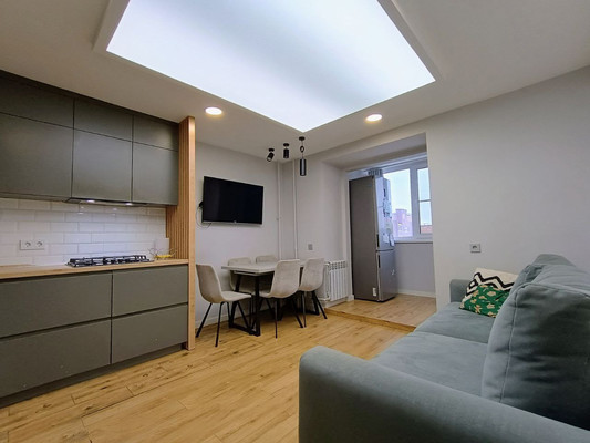 Продам двухкомнатную (2-комн.) квартиру, Ураева б-р, 8, Йошкар-Ола г