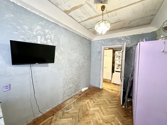 Продам трехкомнатную (3-комн.) квартиру, Каширская ул, 8/1, Ростов-на-Дону г