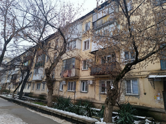 Продам однокомнатную (1-комн.) квартиру, Яблочкова ул, 21, Грэсовский пгт