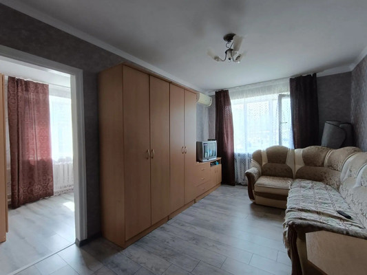 Сдам двухкомнатную (2-комн.) квартиру, Полковая ул, 395, Славянск-на-Кубани г