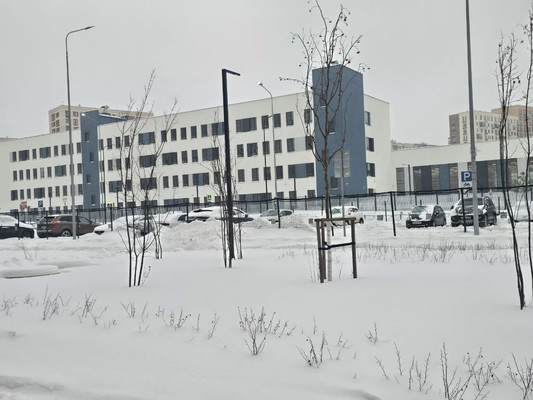 Продам трехкомнатную (3-комн.) квартиру, Новомосковская ул, 1к4, Москва г