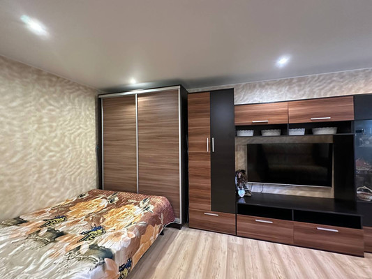 Продам двухкомнатную (2-комн.) квартиру, Первомайская ул, 41, Хатунь с