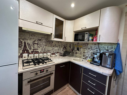 Продам двухкомнатную (2-комн.) квартиру, Первомайская ул, 41, Хатунь с