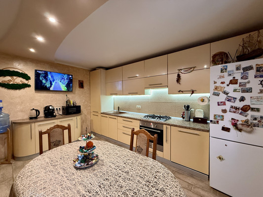 Продам дом, Широкая ул, 23, Симферополь г, 0 км от города