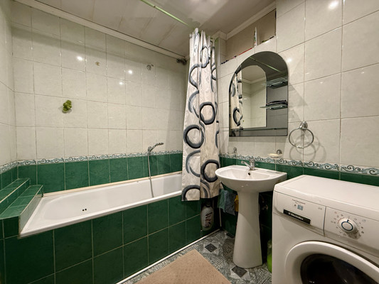 Продам дом, Широкая ул, 23, Симферополь г, 0 км от города