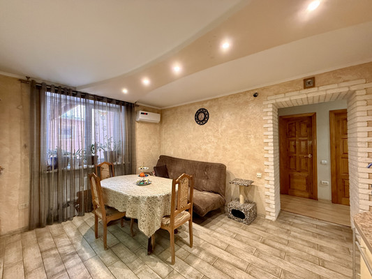 Продам дом, Широкая ул, 23, Симферополь г, 0 км от города