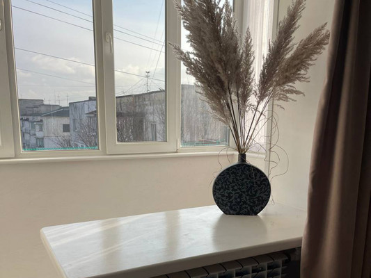 Продам двухкомнатную (2-комн.) квартиру, Молодых Подпольщиков пер, 7, Симферополь г