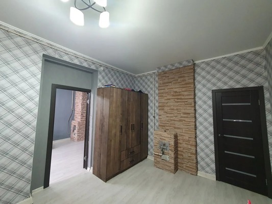 Продам многокомнатную квартиру, Гоголя ул, 20, Кропоткин г