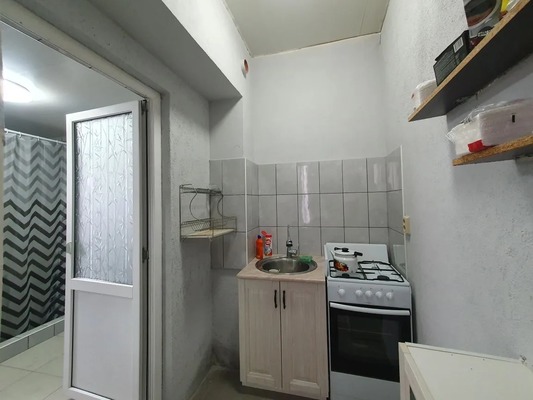 Продам многокомнатную квартиру, Гоголя ул, 20, Кропоткин г