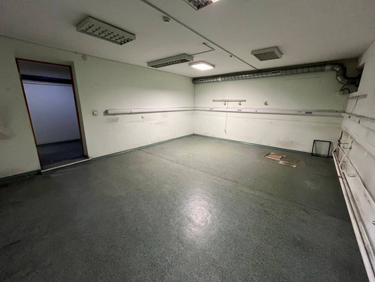 Сдам торговое помещение 264,8 м2, 9 Апреля ул, 7, Калининград г