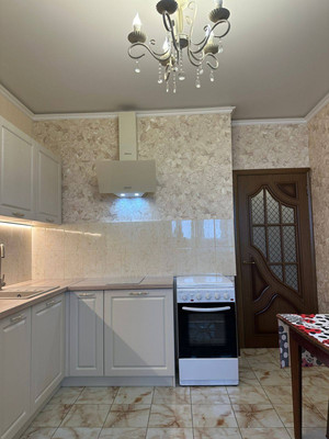 Сдам однокомнатную (1-комн.) квартиру, Автолюбителей ул, 52к4, Краснодар г