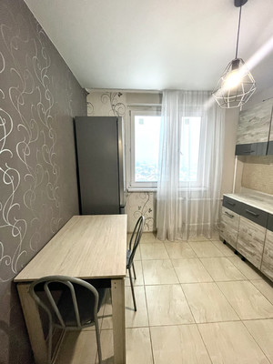 Продам однокомнатную (1-комн.) квартиру, Колхозная ул, 20, Услонь д