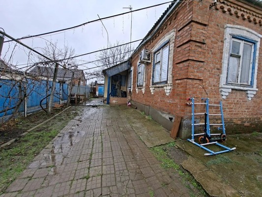 Продам дом, Красная ул, 49, Фастовецкая ст-ца, 0 км от города