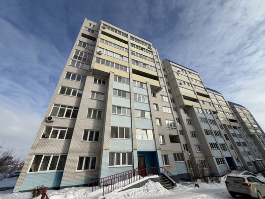 Продам трехкомнатную (3-комн.) квартиру, Андрея Галицина ул, 3, Путевка п