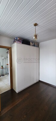 Продам однокомнатную (1-комн.) квартиру, Нахимовский пр-кт, 42, Москва г