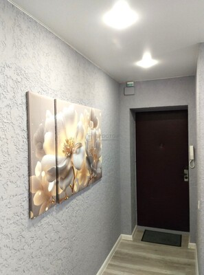 Продам двухкомнатную (2-комн.) квартиру, Строителей ул, 2к2, Люберцы г