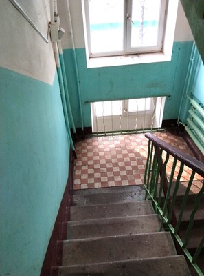 Продам двухкомнатную (2-комн.) квартиру, Строителей ул, 2к2, Люберцы г