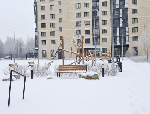 Продам трехкомнатную (3-комн.) квартиру, Лесная ул, 7к1, Ерино д