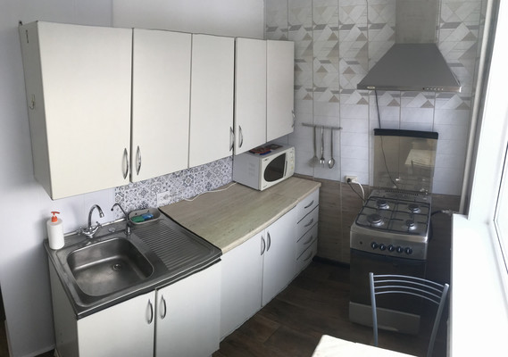 Сдам трехкомнатную (3-комн.) квартиру, Загребский б-р, 7к1, Санкт-Петербург г