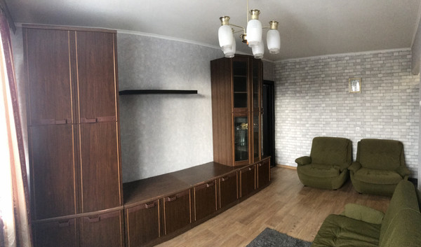 Сдам трехкомнатную (3-комн.) квартиру, Загребский б-р, 7к1, Санкт-Петербург г