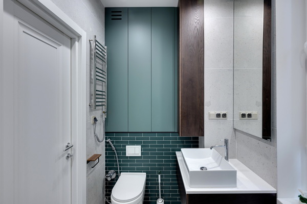 Продам трехкомнатную (3-комн.) квартиру, Олонецкая ул, 4, Москва г