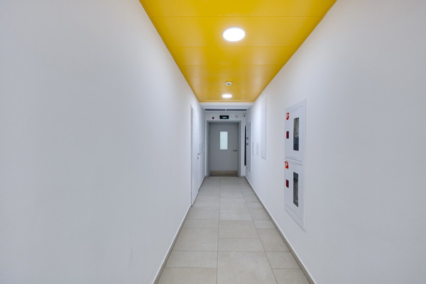 Продам трехкомнатную (3-комн.) квартиру, Олонецкая ул, 4, Москва г