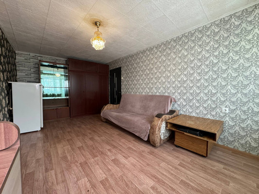 Продам однокомнатную (1-комн.) квартиру, Интернациональный пр-кт, 57, Комсомольск-на-Амуре г