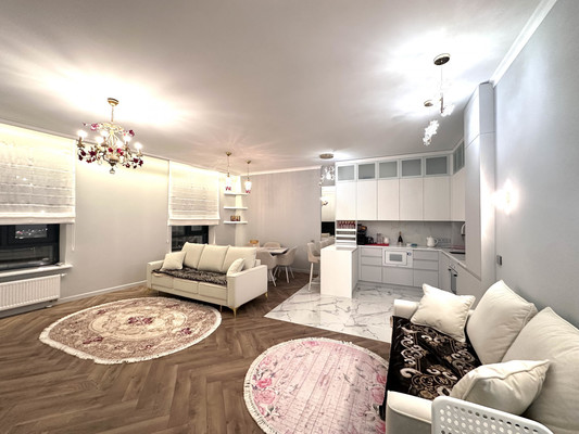 Сдам трехкомнатную (3-комн.) квартиру, Лобачевского ул, 120к3, Москва г