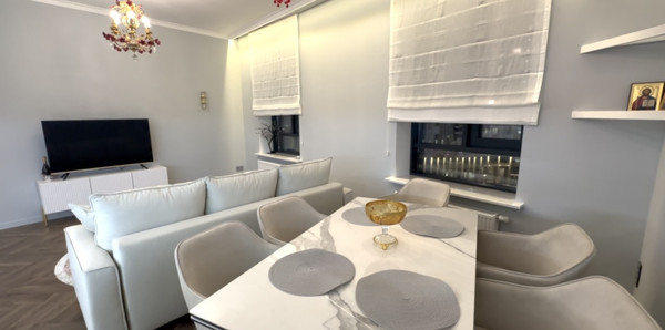 Сдам трехкомнатную (3-комн.) квартиру, Лобачевского ул, 120к3, Москва г