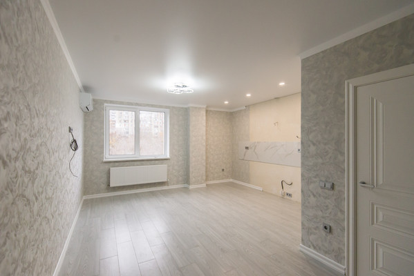 Продам трехкомнатную (3-комн.) квартиру, Береговая ул, 73, Ростов-на-Дону г