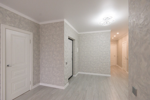 Продам трехкомнатную (3-комн.) квартиру, Береговая ул, 73, Ростов-на-Дону г