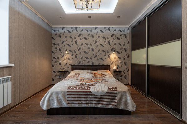 Продам трехкомнатную (3-комн.) квартиру, Дубравная ул, 34, Казань г