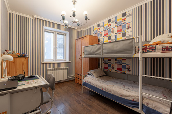 Продам трехкомнатную (3-комн.) квартиру, Дубравная ул, 34, Казань г