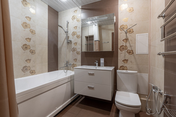 Продам трехкомнатную (3-комн.) квартиру, Дубравная ул, 34, Казань г