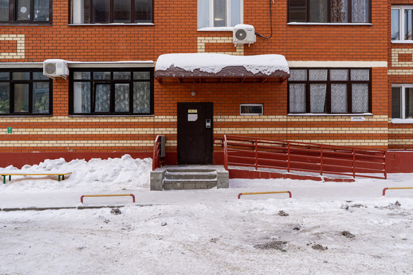 Продам трехкомнатную (3-комн.) квартиру, Дубравная ул, 34, Казань г