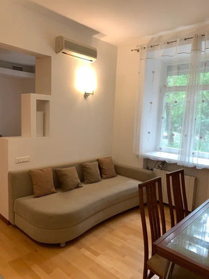 Продам однокомнатную (1-комн.) квартиру, Строителей ул, 6к1, Москва г