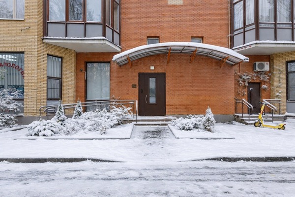 Продам двухкомнатную (2-комн.) квартиру, Соловьиная Роща ул, 9, Москва г