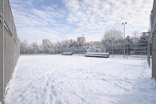 Продам двухкомнатную (2-комн.) квартиру, Соловьиная Роща ул, 9, Москва г