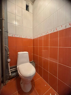 Продам однокомнатную (1-комн.) квартиру, Школьная ул, 11к1, Бугры п